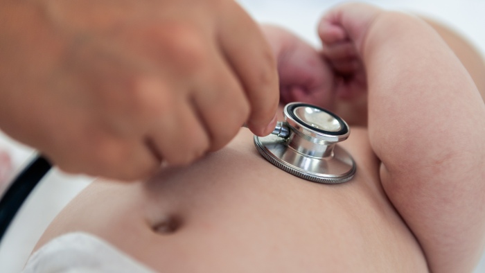 Malutka masa ciała noworodka przyczyny i metody postępowania