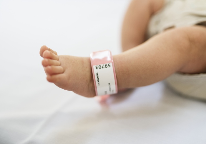 Przyczyny i konsekwencje małej ilości płytek krwi u nowo narodzonych dzieci